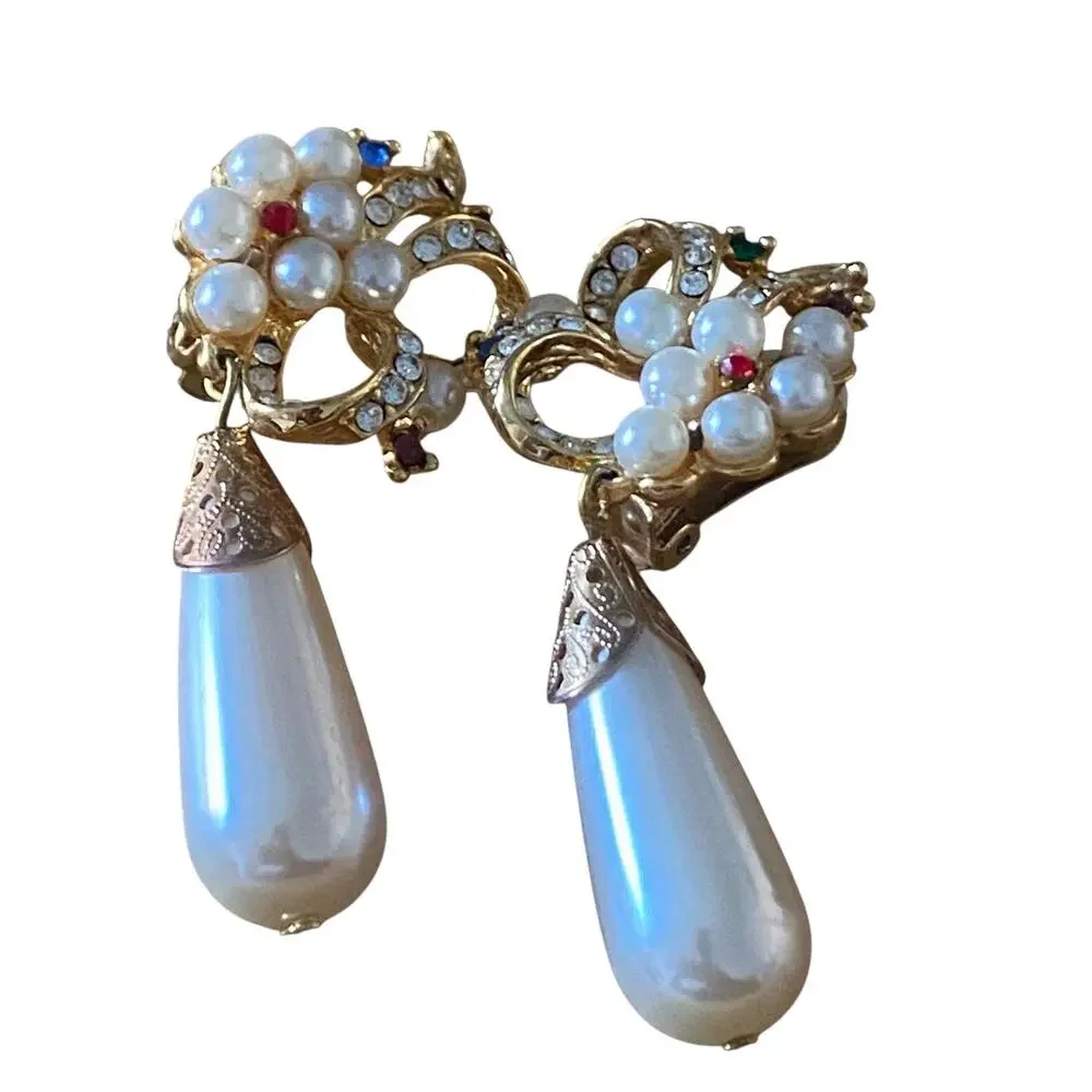 Gorgeous Vintage French designer Clip-on Drop Earrings - 3